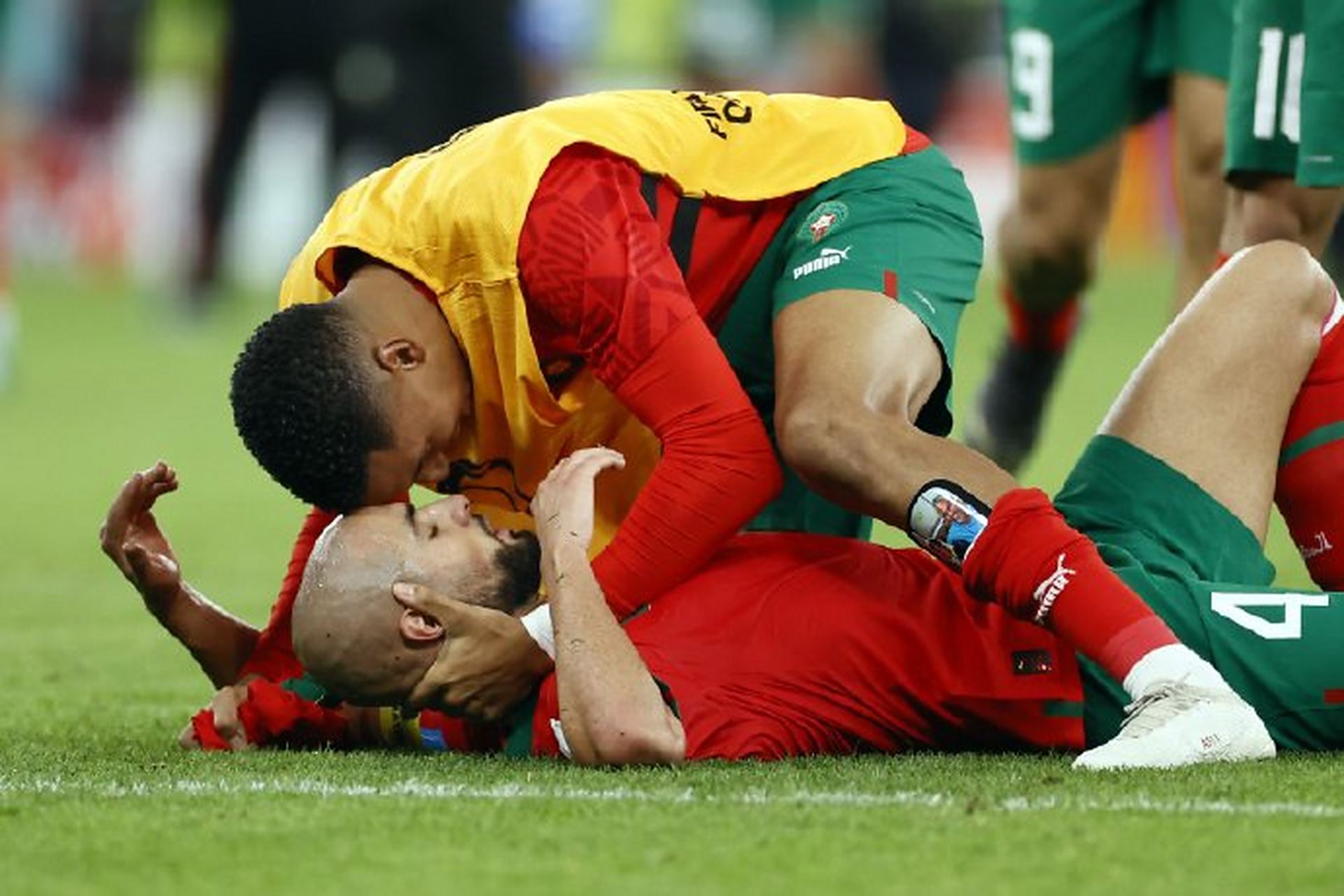 西班牙横扫对手，取得双杀胜利