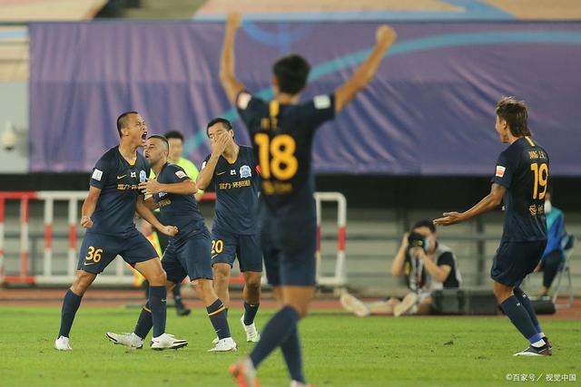 广州富力主场落败，积极备战接下来比赛