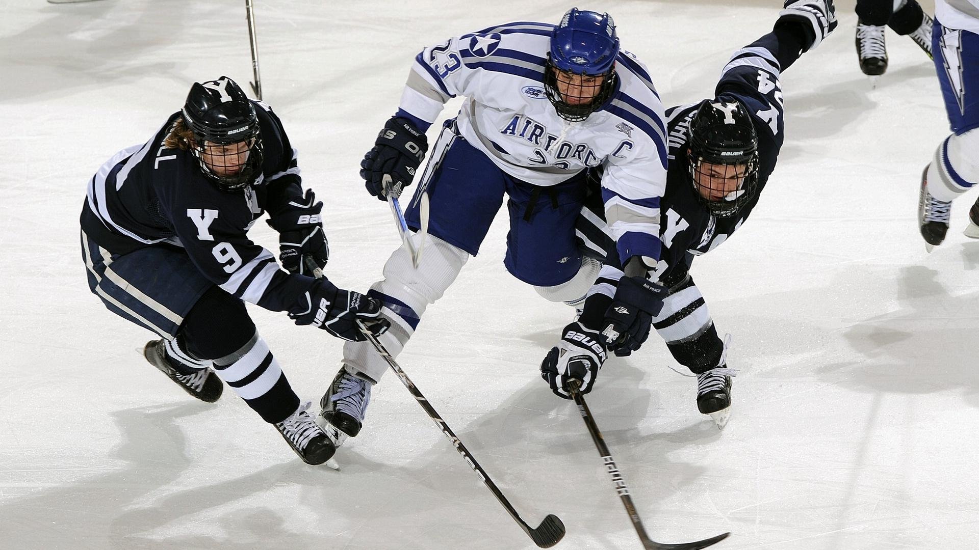 欧冠半决赛焦点战，里昂战术革新打穿国际米兰，一场颠覆预期的经典战役